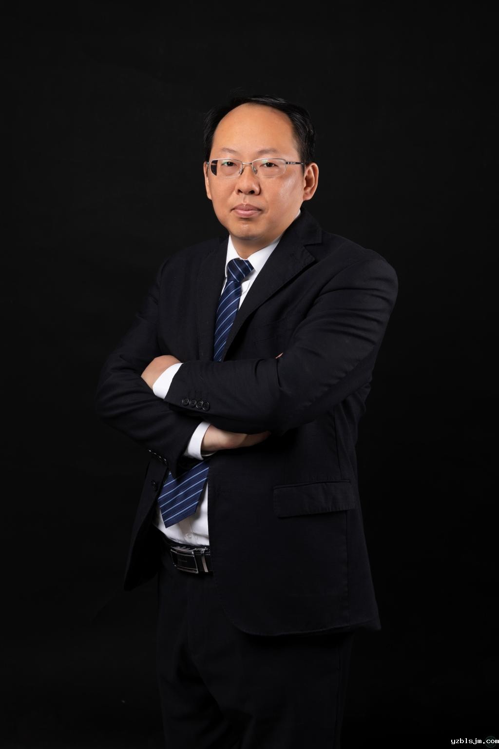 冯居秦